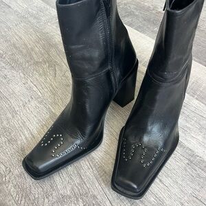 Tommy Hilfiger Black Leather Heeled Boots